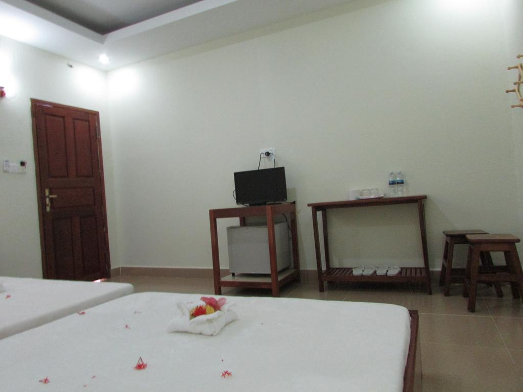 Manita Anna Guesthouse Jullyanna Before Σίχανουκβιλ Εξωτερικό φωτογραφία