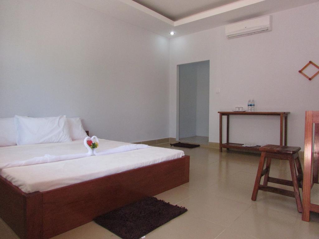 Manita Anna Guesthouse Jullyanna Before Σίχανουκβιλ Εξωτερικό φωτογραφία