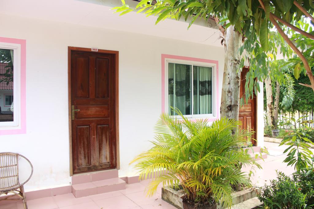 Manita Anna Guesthouse Jullyanna Before Σίχανουκβιλ Εξωτερικό φωτογραφία