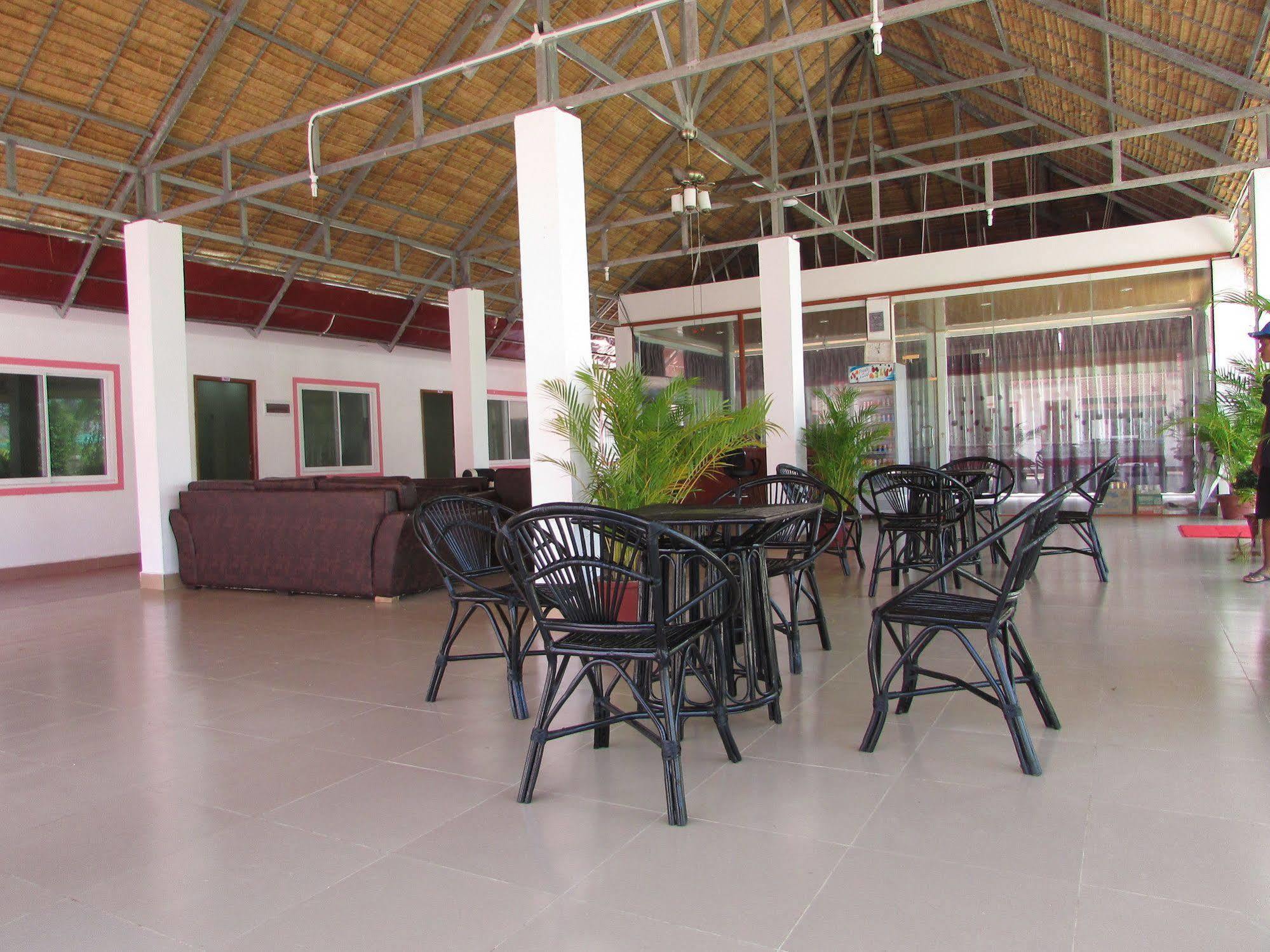 Manita Anna Guesthouse Jullyanna Before Σίχανουκβιλ Εξωτερικό φωτογραφία