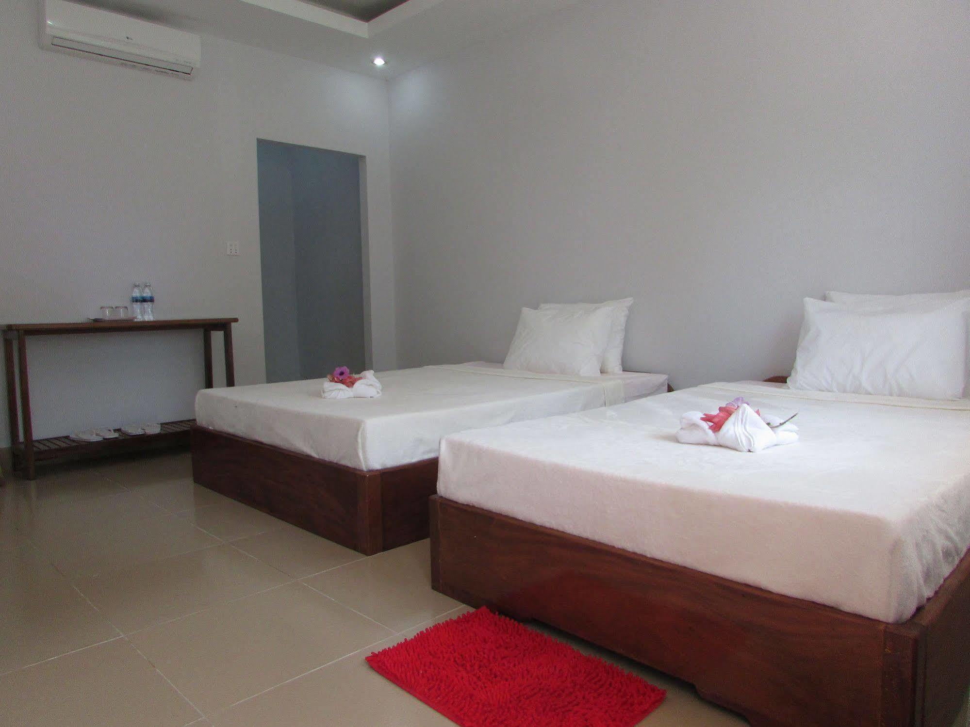 Manita Anna Guesthouse Jullyanna Before Σίχανουκβιλ Εξωτερικό φωτογραφία